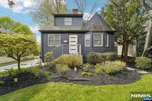 120 Gordon Ave, Tenafly, NJ 07670 - Photo 2