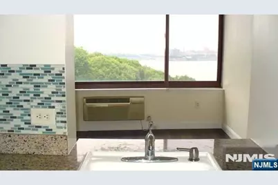 100 Old Palisade Road 1505 #1505, Fort Lee, NJ 07024 - Photo 12