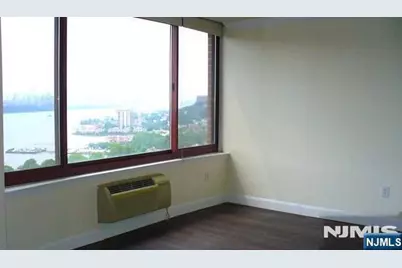 100 Old Palisade Road 1505 #1505, Fort Lee, NJ 07024 - Photo 10