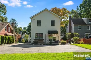 31 Elizabeth, Caldwell, NJ 07006 - Photo 8