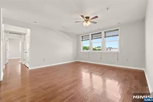 22 Sylvan Street 2A, Rutherford, NJ 07070 - Photo 2