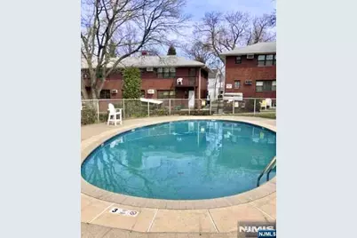184 Terhune Avenue E #E, Lodi, NJ 07644 - Photo 14