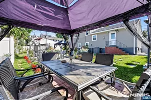 141 Highland Ave, Bergenfield, NJ 07621 - Photo 30