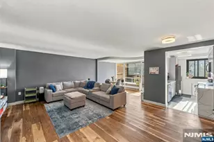 90 Prospect Ave 3G, Hackensack, NJ 07601 - Photo 1