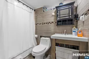 16 Washington Ave, Clifton, NJ 07011 - Photo 34