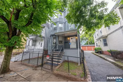 63 7th Street, Newark, NJ 07107 - Photo 2