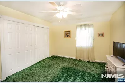 603 Fairlawn Parkway, Saddle Brook Township, NJ 07663 - Photo 26