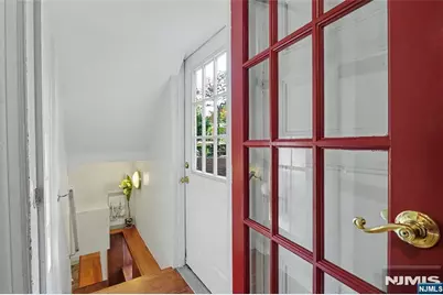 205 Grand Avenue, Leonia, NJ 07605 - Photo 34