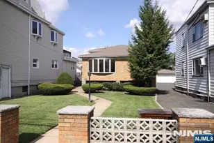 631 New Jersey Ave, Lyndhurst Township, NJ 07071 - Photo 4