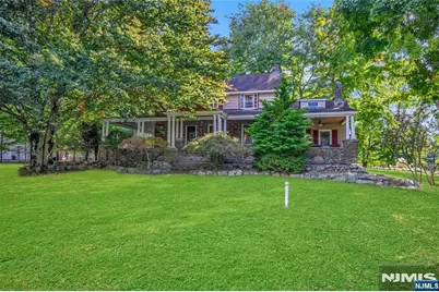 124 Rivervale Road, Park Ridge, NJ 07656 - Photo 2