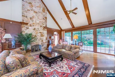 45 Cheryl Hills Drive, Hawthorne, NJ 07506 - Photo 14
