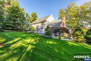 45 Cheryl Hills Dr, Hawthorne, NJ 07506 - Photo 42