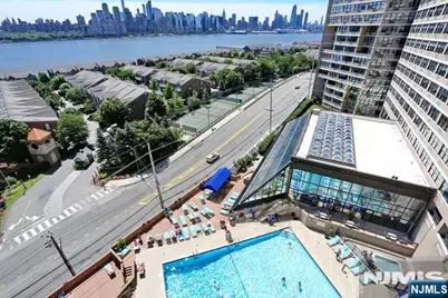 7004 Boulevard East 20E #20E, Guttenberg, NJ 07093 - Photo 24