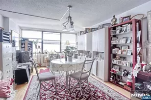 7004 Blvd East 20E, Guttenberg, NJ 07093 - Photo 12