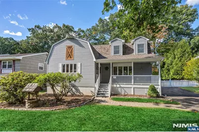 87 Calumet Avenue, Oakland, NJ 07436 - Photo 2