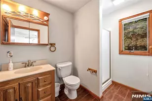 87 Calumet Ave, Oakland, NJ 07436 - Photo 18
