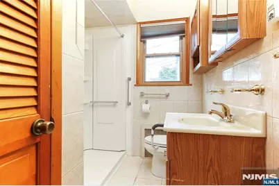 66 Jannarone Street, Belleville, NJ 07109 - Photo 16