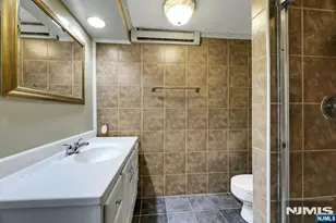 468 Liberty Street 201, Little Ferry, NJ 07643 - Photo 20