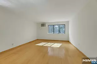 468 Liberty Street 201, Little Ferry, NJ 07643 - Photo 18