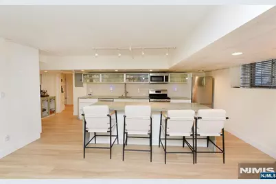 1 Byrne Lane 11 #11, Tenafly, NJ 07670 - Photo 4