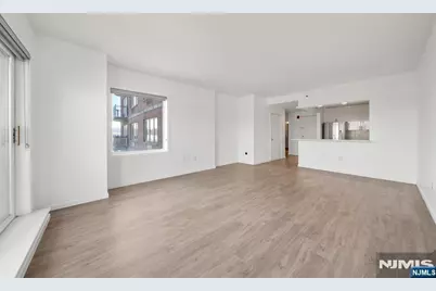 3218 City Place, Edgewater, NJ 07020 - Photo 6