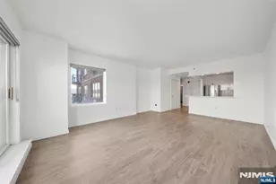 3218 City Pl, Edgewater, NJ 07020 - Photo 6