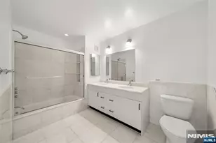 3218 City Pl, Edgewater, NJ 07020 - Photo 10