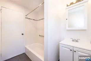 160 Bloomfield Ave A, Verona, NJ 07044 - Photo 18