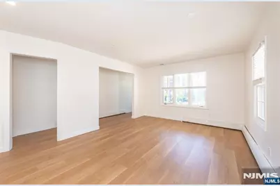 160 Bloomfield Avenue A #A, Verona, NJ 07044 - Photo 4