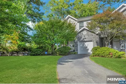 84 Emily Place, Parsippany, NJ 07054 - Photo 2