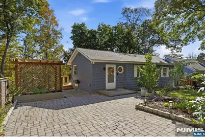 64 Truman Boulevard, Oakland, NJ 07436 - Photo 4
