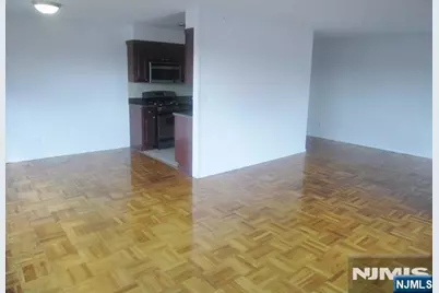 2175 Hudson Terrace 9-B #9-B, Fort Lee, NJ 07024 - Photo 6