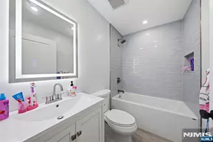 1147 Sycamore Ln, Mahwah, NJ 07430 - Photo 20