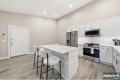 1147 Sycamore Lane, Mahwah, NJ 07430 - Photo 6
