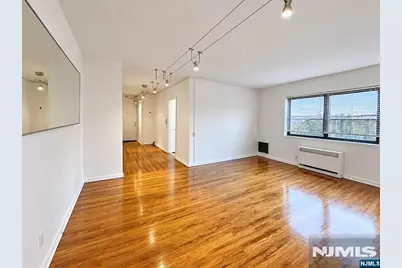 401 Park Place 1F #1F, Fort Lee, NJ 07024 - Photo 1