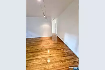 401 Park Place 1F #1F, Fort Lee, NJ 07024 - Photo 8