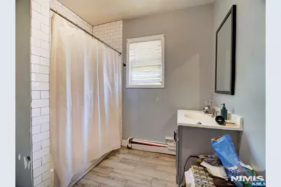 199 Weequahic Avenue, Newark, NJ 07112 - Photo 14