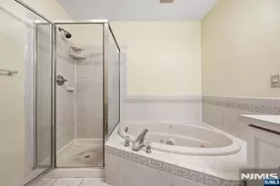 448 Hartford Dr 4049, Nutley, NJ 07110 - Photo 38
