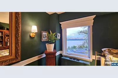 8800 Boulevard East 4E #4E, North Bergen, NJ 07047 - Photo 4