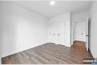 315 Railroad Avenue 203 #203, East Rutherford, NJ 07073 - Photo 18
