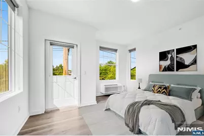 315 Railroad Avenue 203 #203, East Rutherford, NJ 07073 - Photo 10