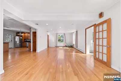 225 Walnut Street, Northvale, NJ 07647 - Photo 4