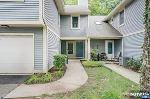 34 Loantaka Way K, Madison, NJ 07940 - Photo 2