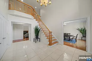 217 Lyncrest Rd, Englewood Cliffs, NJ 07632 - Photo 2