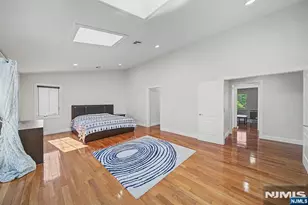 217 Lyncrest Rd, Englewood Cliffs, NJ 07632 - Photo 30