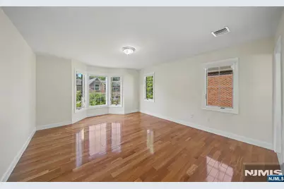 217 Lyncrest Road, Englewood Cliffs, NJ 07632 - Photo 24