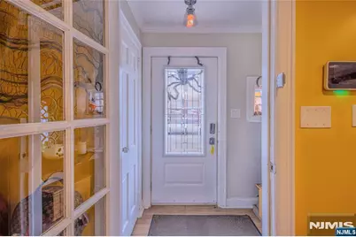 18 Bayview Avenue, Newark, NJ 07112 - Photo 2