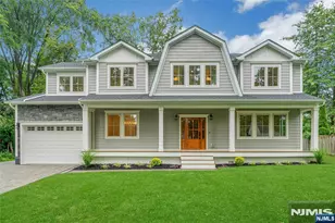 784 Austin Ave, Oradell, NJ 07649 - Photo 2
