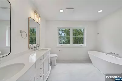 784 Austin Avenue, Oradell, NJ 07649 - Photo 28