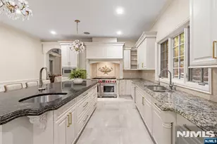 146 E Allendale Rd, Saddle River, NJ 07458 - Photo 6